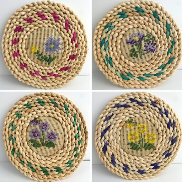 Vintage Set of 4 Woven Trivets w/cross stitch needlepoint center wall art - Picture 1 of 6
